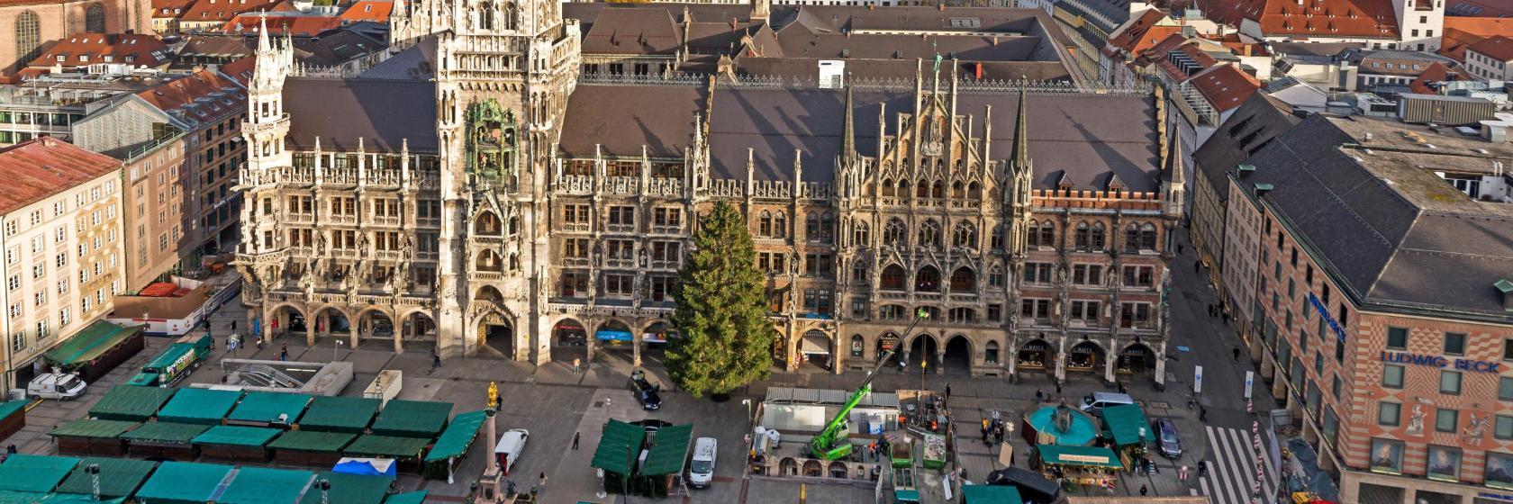 Marienplatz & Dewan Bandar